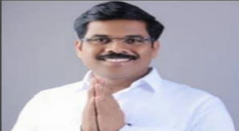 प्रत्येक झेडपी गटाला २१ कोटींचा निधी द्यावा – महेश करचे यांचे ग्रामविकास मंत्री गोरे यांना ठाम आवाहन