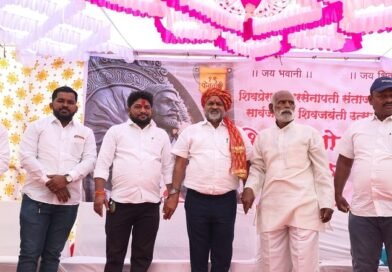 शिवजयंतीनिमित्त सरसेनापती संताजी घोरपडे समाधी स्थळी वक्तृत्व स्पर्धेचा जल्लोषपूर्ण बक्षीस वितरण सोहळा संपन्न शिवजयंतीनिमित्त सरसेनापती संताजी घोरपडे समाधी स्थळी वक्तृत्व स्पर्धेचा जल्लोषपूर्ण बक्षीस वितरण सोहळा संपन्न