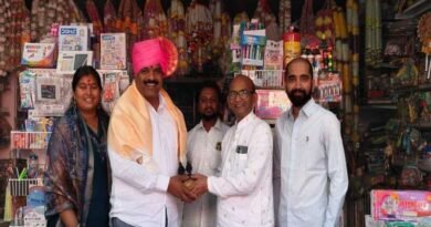 बाळासाहेब पिसे यांच्या वाढदिवसानिमित्त सत्कार