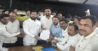 उंब्रज नगरपंचायत करण्याची उपमुख्यमंत्री एकनाथ शिंदे कडे मागणी उंब्रज नगरपंचायत करण्याची उपमुख्यमंत्री एकनाथ शिंदे कडे मागणी