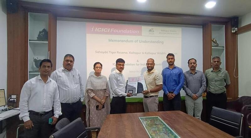 सह्याद्री व्याघ्र प्रकल्प व ICICI फाउंडेशनमध्ये सामंजस्य करार वन्यजीव संरक्षण, जैवविविधता संवर्धन व स्थानिक उपजीविकेला चालना सह्याद्री व्याघ्र प्रकल्प व ICICI फाउंडेशनमध्ये सामंजस्य करार वन्यजीव संरक्षण, जैवविविधता संवर्धन व स्थानिक उपजीविकेला चालना