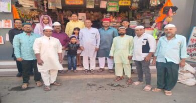 ईद निमित्त नितीनशेठ दोशी यांच्याकडून मुस्लिम बांधवांना शुभेच्छा ईद निमित्त नितीनशेठ दोशी यांच्याकडून मुस्लिम बांधवांना शुभेच्छा