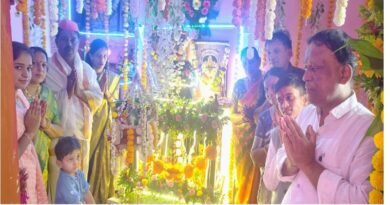 रामनामाच्या गजरात म्हसवड दुमदुमले; देशमाने परिवाराकडून भक्ती व सेवाभावाचा अनोखा संगम रामनामाच्या गजरात म्हसवड दुमदुमले; देशमाने परिवाराकडून भक्ती व सेवाभावाचा अनोखा संगम