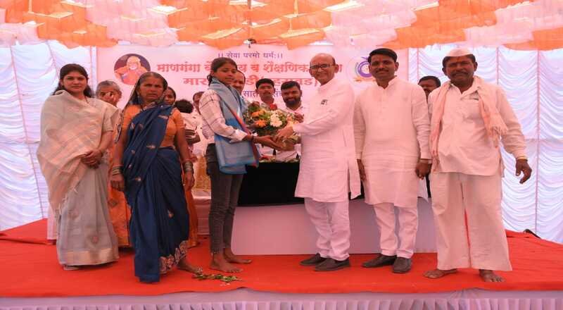 मासाळवाडीतील माणगंगा पॅरामेडिकल कॉलेजमध्ये माजी विद्यार्थी स्नेहमेळावा; नूतन इमारतीचे उद्घाटन उत्साहात मासाळवाडीतील माणगंगा पॅरामेडिकल कॉलेजमध्ये माजी विद्यार्थी स्नेहमेळावा; नूतन इमारतीचे उद्घाटन उत्साहात