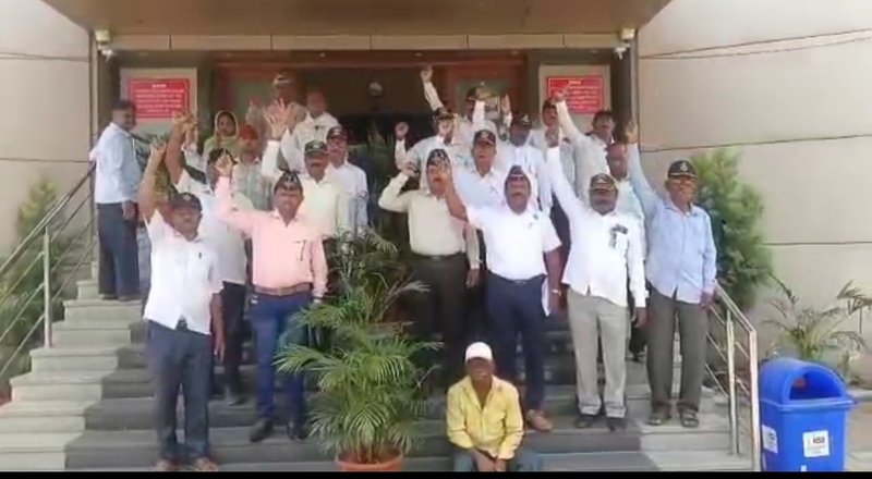 कराड तालुक्यात माजी सैनिक संघटना आक्रमक; सैनिकाच्या आईच्या मृत्यू प्रकरणी आरोपीला तात्काळ अटक करण्याची मागणी