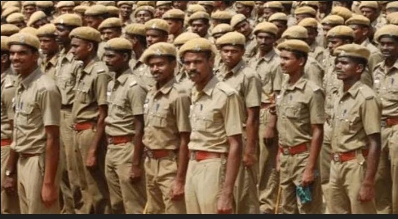 होमगार्ड जवानांचा आक्रोश; “आम्ही सैनिक आहोत, खेळणं नाही”  ३६५ दिवस कामाची मागणी; शासनाच्या धोरणांवर गंभीर प्रश्नचिन्ह