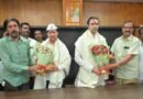 कृष्णा कारखाना निवडणुकीच्या पार्श्वभूमीवर भोसले-उंडाळकर गट एकत्र येण्याच्या चर्चांना उधाण कृष्णा कारखाना निवडणुकीच्या पार्श्वभूमीवर भोसले-उंडाळकर गट एकत्र येण्याच्या चर्चांना उधाण