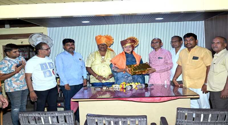 माणच्या मातीतील सन्मानाने सामाजिक कार्यासाठी नवी ऊर्जा मिळाली ; नगरसेविका आकांक्षा विरकर भावुक माणच्या मातीतील सन्मानाने सामाजिक कार्यासाठी नवी ऊर्जा मिळाली ; नगरसेविका आकांक्षा विरकर भावुक