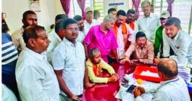 स्मार्ट मीटरला कराड शिवसेनेचा विरोध; महावितरणला निवेदन