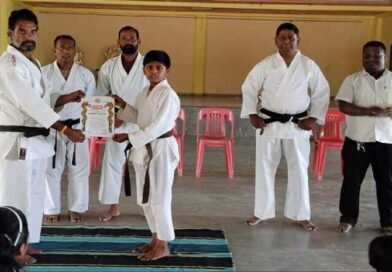 ओकिनावा मार्शल आर्ट अकॅडमीच्या बेल्ट परीक्षेत कष्ट, शिस्त आणि जिद्दीचा गौरव; मान्यवरांकडून अभिनंदन ओकिनावा मार्शल आर्ट अकॅडमीच्या बेल्ट परीक्षेत कष्ट, शिस्त आणि जिद्दीचा गौरव; मान्यवरांकडून अभिनंदन