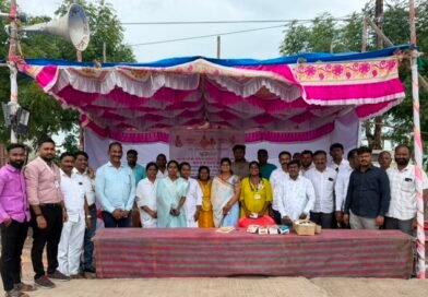 वारकऱ्यांच्या सेवेत विधाता सामाजिक संस्थेचा आदर्श उपक्रम; मोफत औषधोपचार व अल्पोपहाराचा हजारो भाविकांना लाभ वारकऱ्यांच्या सेवेत विधाता सामाजिक संस्थेचा आदर्श उपक्रम; मोफत औषधोपचार व अल्पोपहाराचा हजारो भाविकांना लाभ