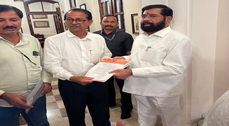 पक्ष संघटन बळकट करा, मी कायम तुमच्या पाठीशी आहे : उपमुख्यमंत्री एकनाथ शिंदे पक्ष संघटन बळकट करा, मी कायम तुमच्या पाठीशी आहे : उपमुख्यमंत्री एकनाथ शिंदे