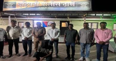 पाच महिन्यांपासून फरार असलेला आरोपी दहिवडी पोलिसांच्या जाळ्यात पाच महिन्यांपासून फरार असलेला आरोपी दहिवडी पोलिसांच्या जाळ्यात