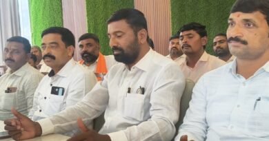 विक्रम शिंगाडेंवरील गुन्ह्याचे राजकारण करू नये : अर्जुन काळे.  वैयक्तिक प्रकरणाला सामाजिक रंग देऊन तेढ निर्माण करण्याचा प्रयत्न टाळावा