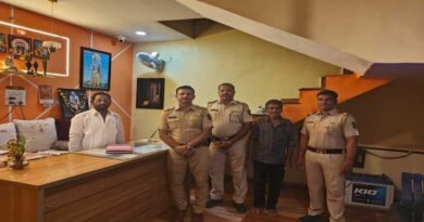 शिक्षक-पदवीधर निवडणुकीच्या पार्श्वभूमीवर बार्शी तालुका पोलिसांचे ‘ऑल आऊट’ ऑपरेशन! शिक्षक-पदवीधर निवडणुकीच्या पार्श्वभूमीवर बार्शी तालुका पोलिसांचे ‘ऑल आऊट’ ऑपरेशन!